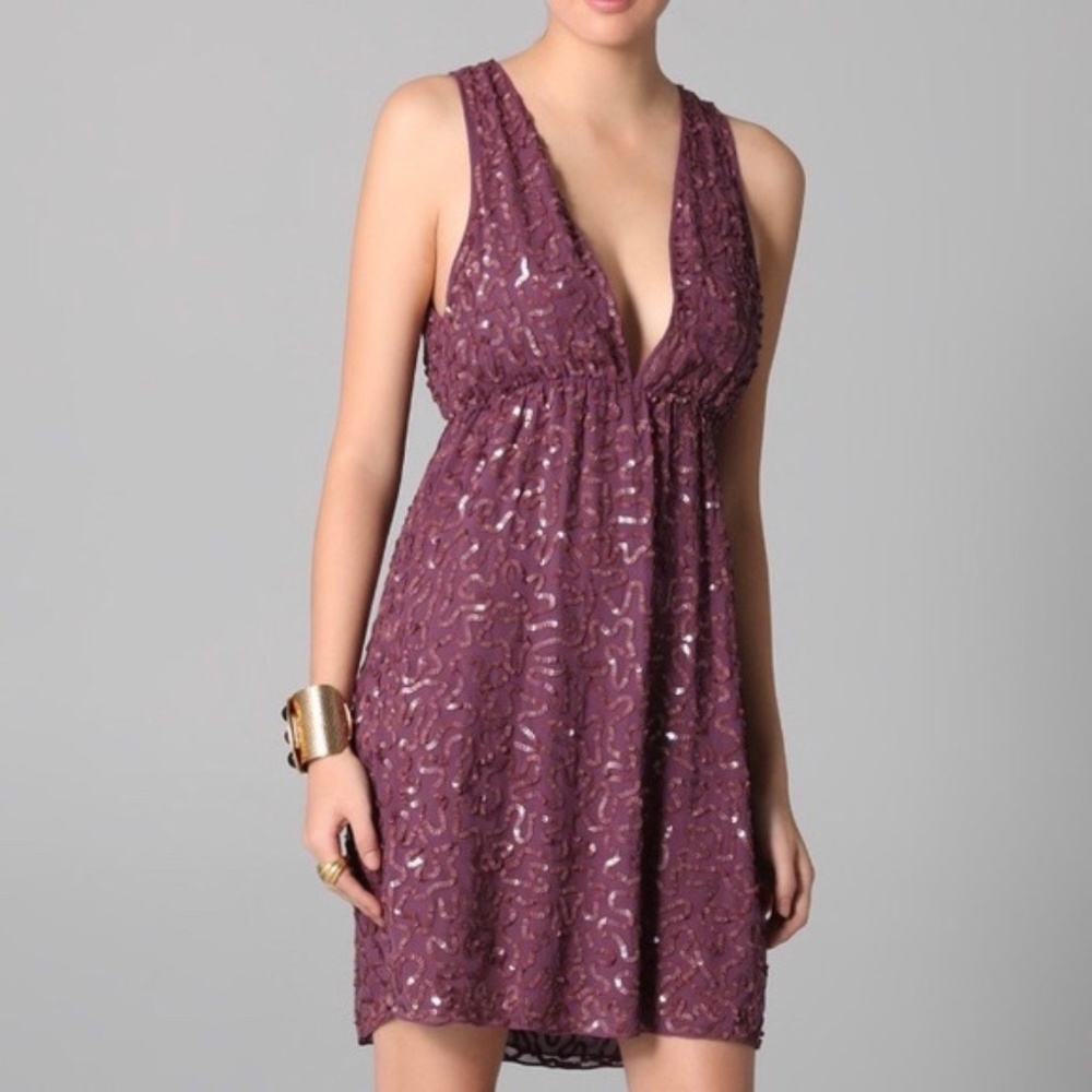 $495 Alice + Olivia Sequin Violet Dress Purple